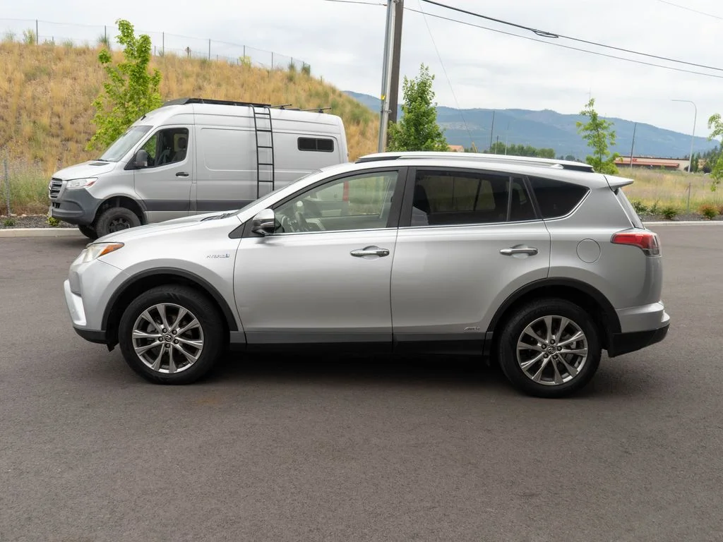 Used 2016 Silver Toyota Limited image 4