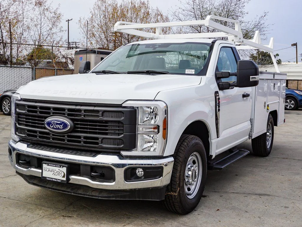 New 2024 White Ford XL image 3