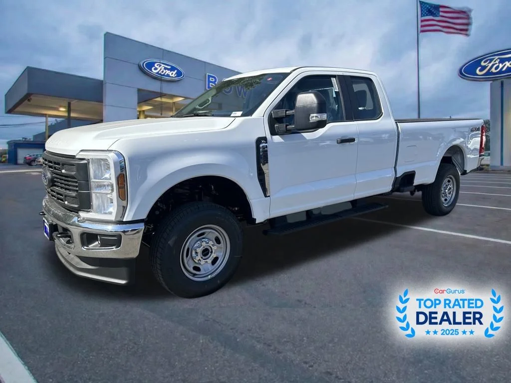 2026 Ford F-250 XL 4x4 SuperCab 8' Box's photo