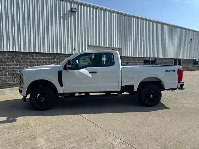 New 2026 Oxford White Ford F-250® XL image 41