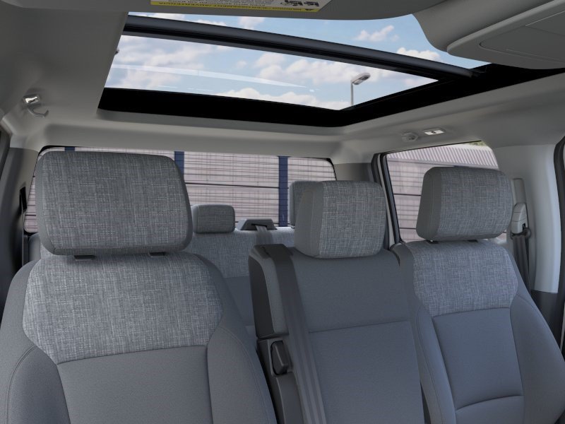 New 2026 Oxford White Ford XLT image 22