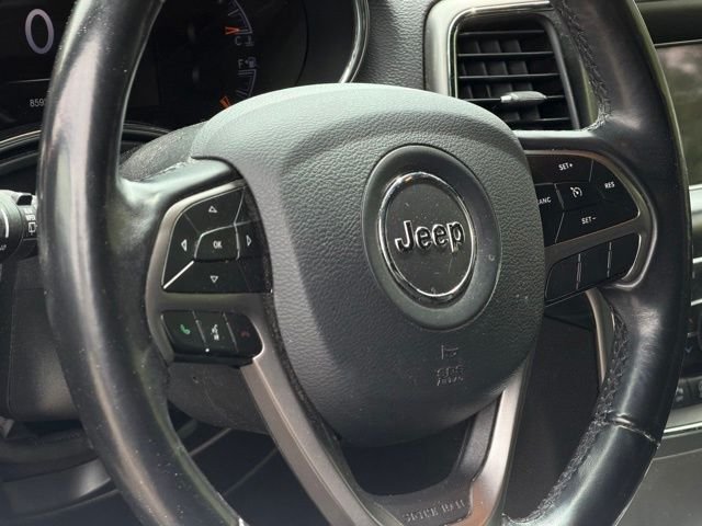 Used 2020 Silver Jeep Laredo E image 14