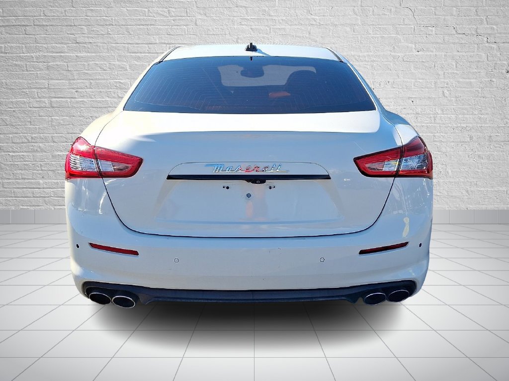 Used 2019 White Maserati S Q4 image 5