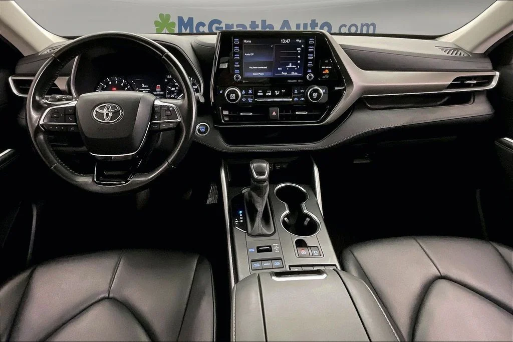 Certified Used 2020 Gray Toyota XLE image 21