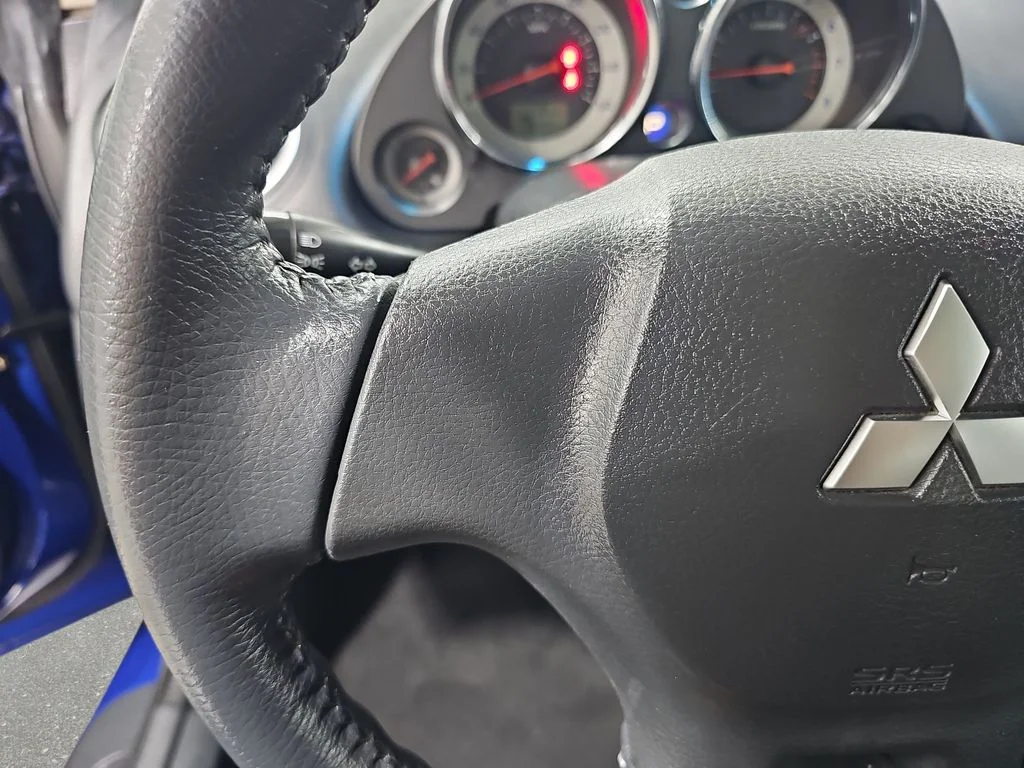 Used 2006  Mitsubishi GT image 19