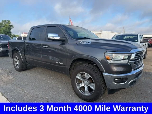2022 RAM 1500 Laramie 4x4 Crew Cab 5'7's photo