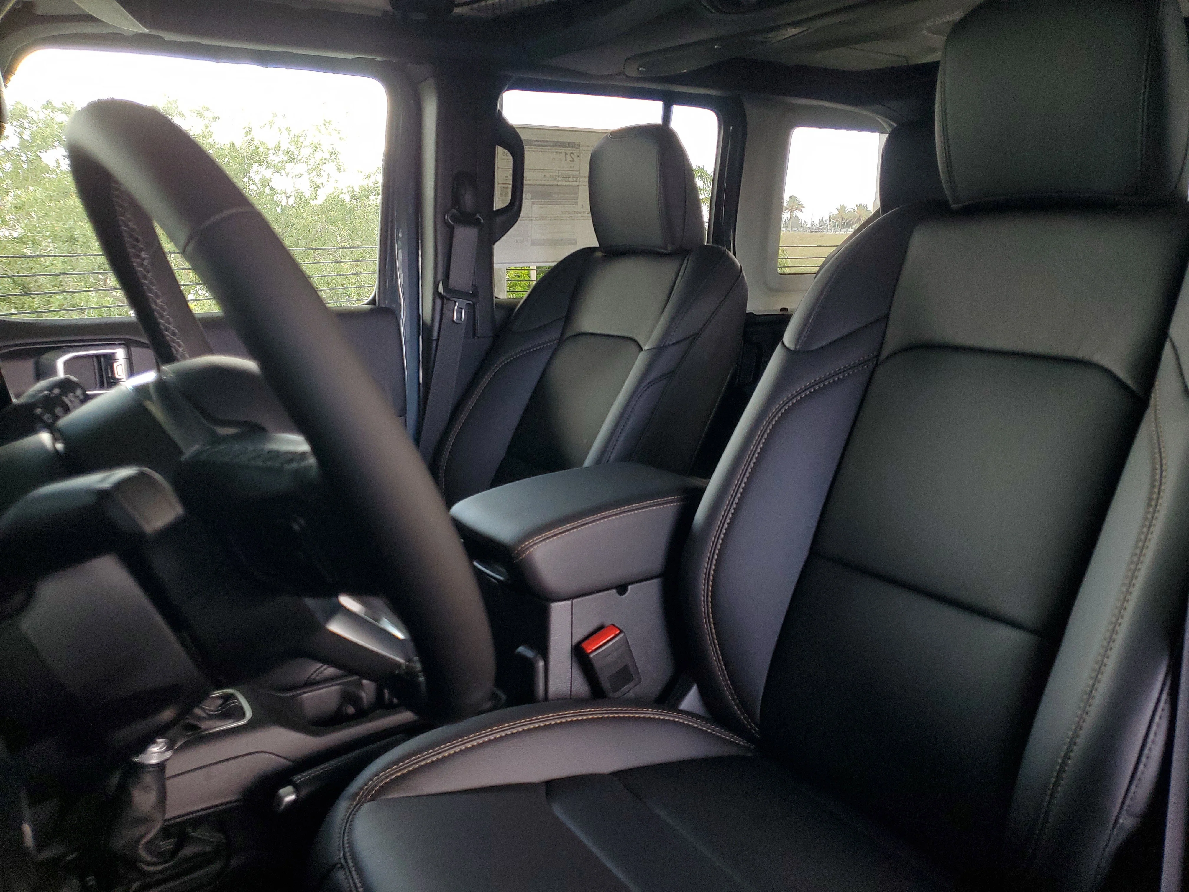 New 2026 Anvil Clear-Coat Exterior Paint Jeep Sahara image 18
