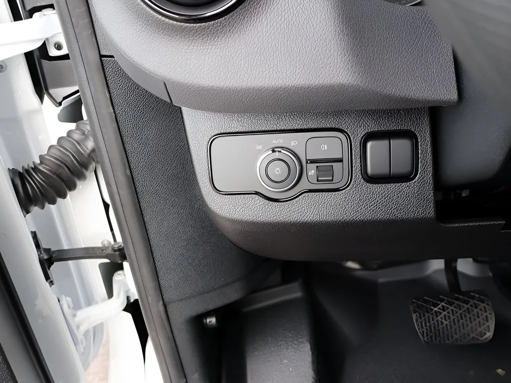 2026 Mercedes-Benz Sprinter Cargo Van Base - Photo 40