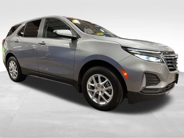 Used 2023 Sterling Gray Metallic Chevrolet LT image 9