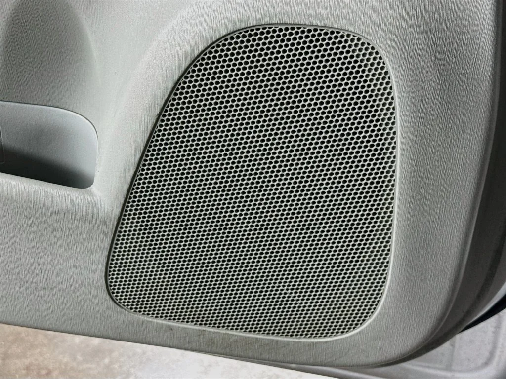 Used 2014 Silver Toyota Three image 22