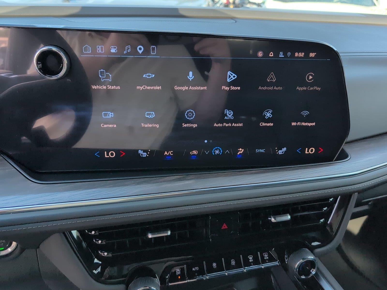 2026 Chevrolet Tahoe Z71 - Photo 15