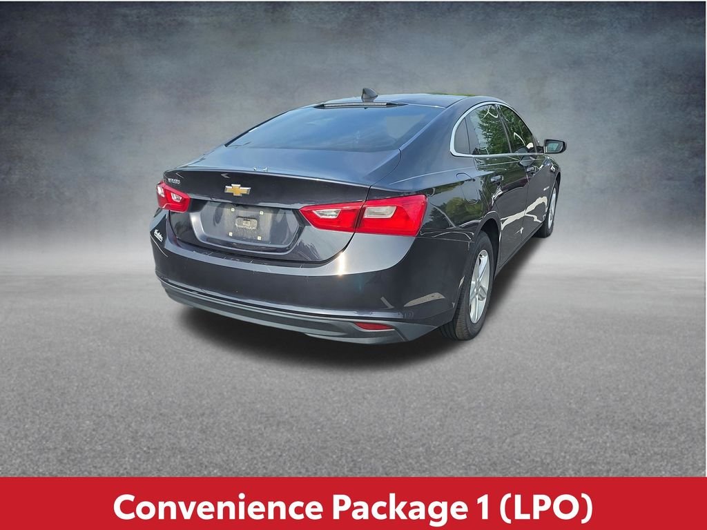 Used 2022 Gray Chevrolet LS image 6
