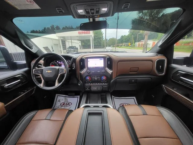 Used 2020 Black Chevrolet High Country image 14