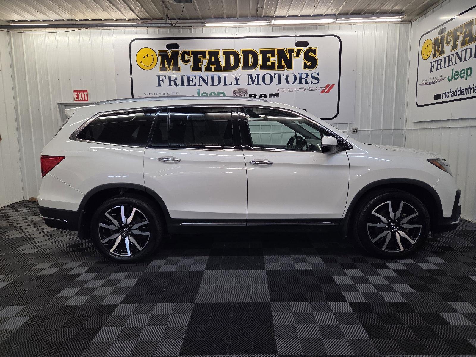 2019 Honda Pilot Touring 7P's photo