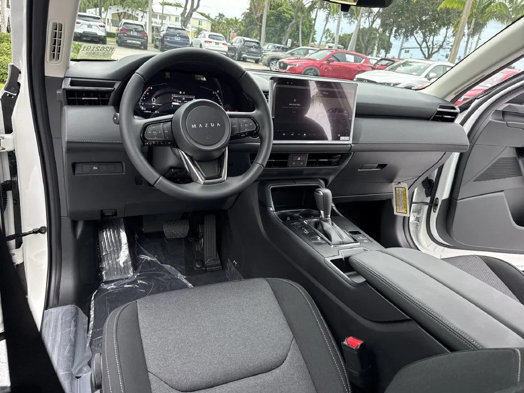 New 2026 White Metallic Mazda 2.5 S AWD image 35