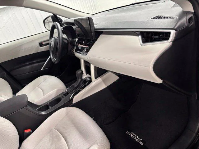 Used 2025 JET BLACK Toyota  image 16