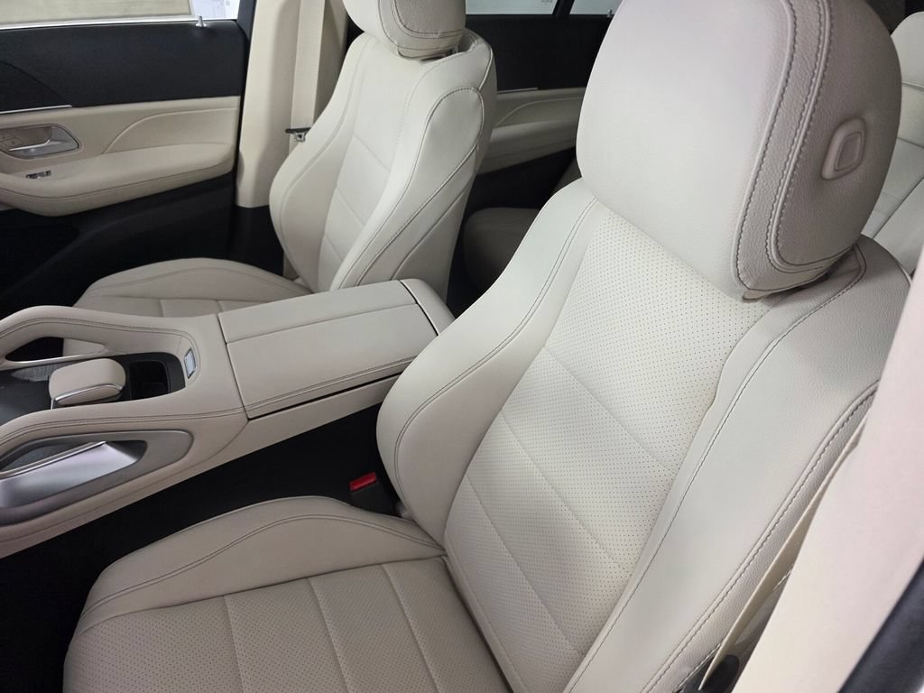 New 2026 Polar White Mercedes-Benz GLE 450 image 24