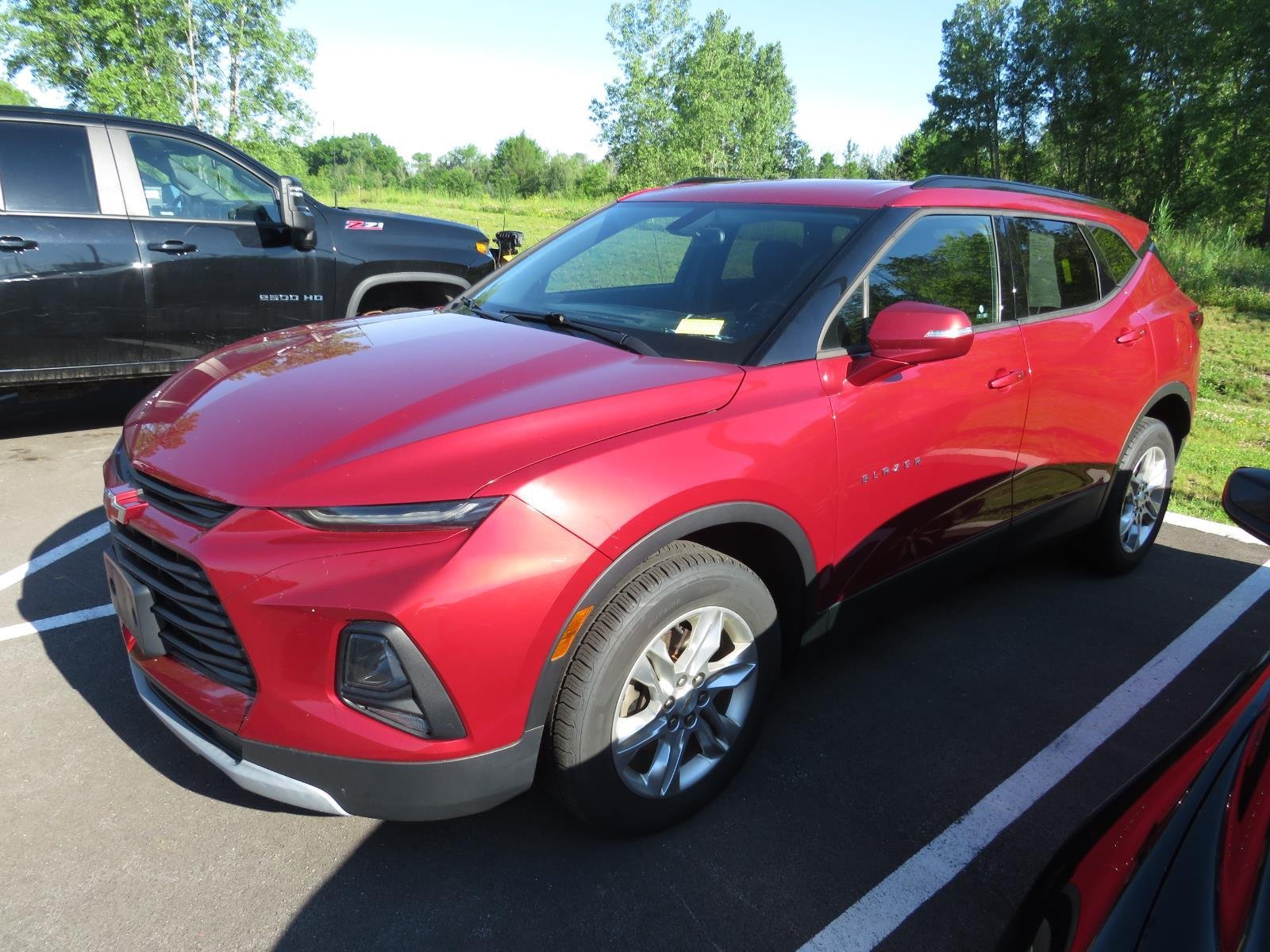 Used 2019 Cajun Red Tintcoat Chevrolet  image 9