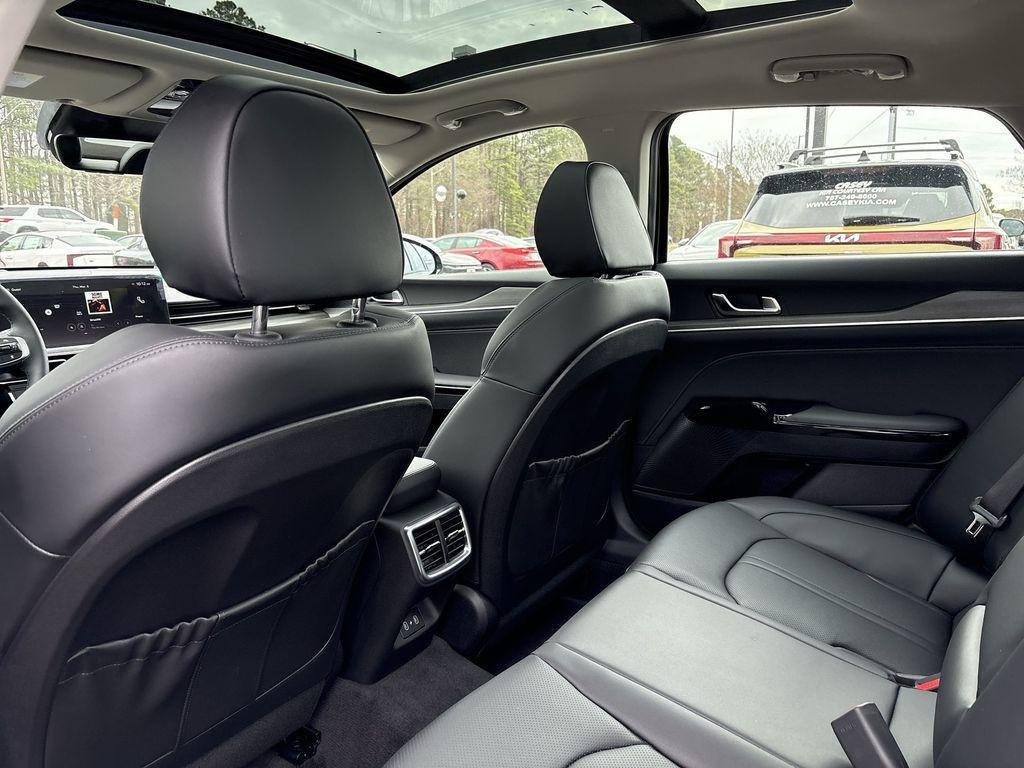2025 Kia K5 EX - Photo 27