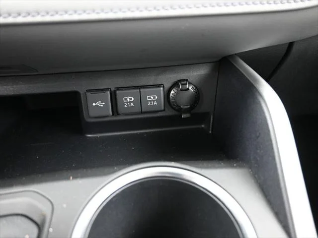 2021 Toyota Highlander XLE - Photo 22
