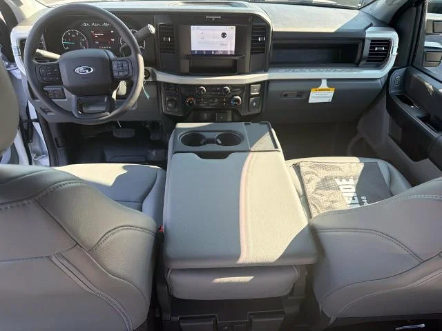 New 2026 Oxford White Ford F-350® XL image 36