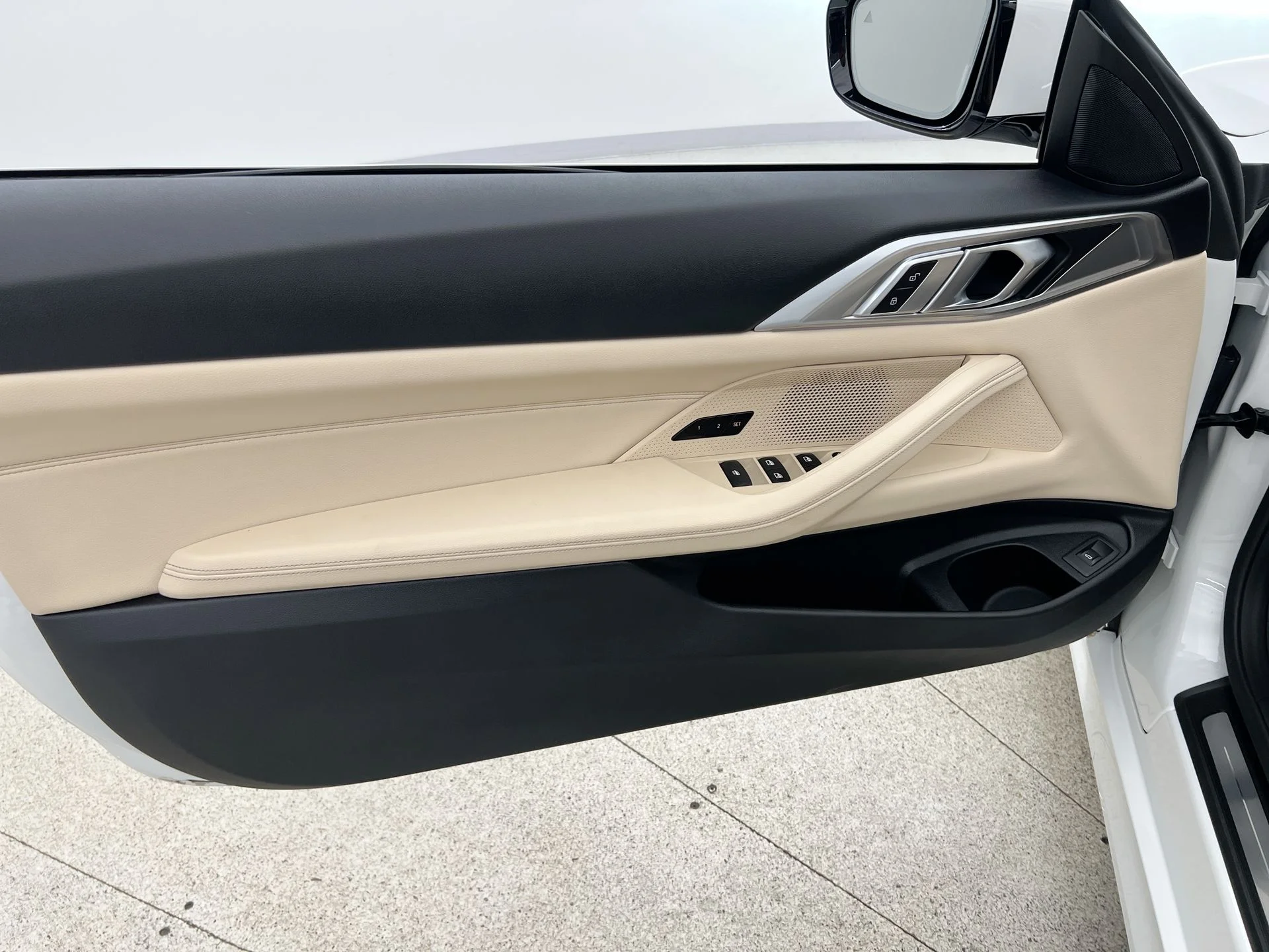 Used 2025 White BMW 430i image 21