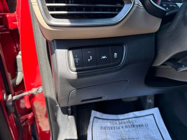 Used 2019 Red Hyundai SE image 16