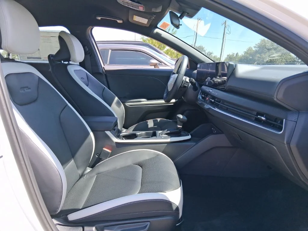 New 2026 White Kia GT-Line image 14