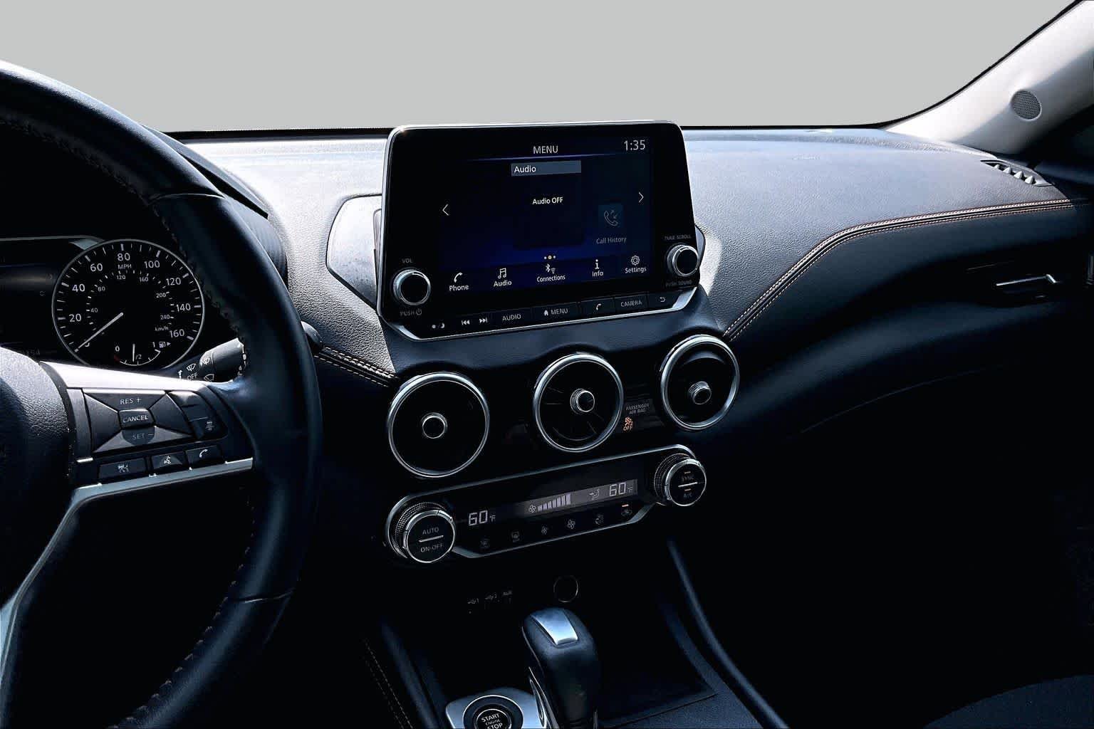 Used 2022 Super Black Nissan SR image 7