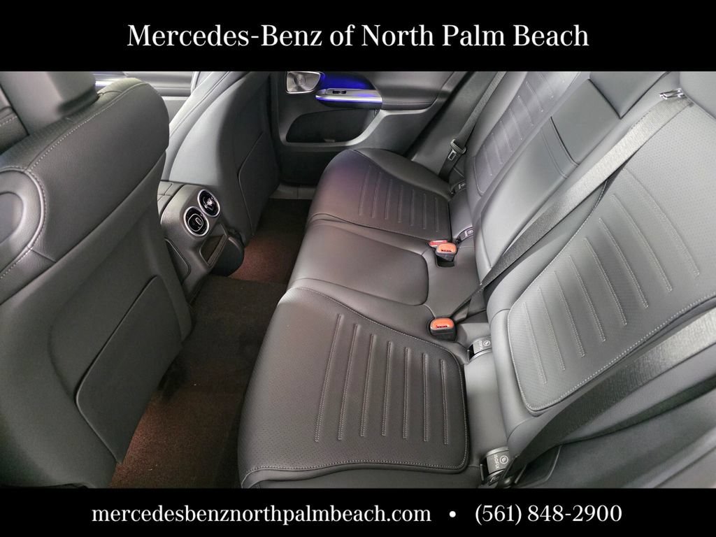 New 2026 MANUFAKTUR Alpine Grey Mercedes-Benz GLC 300 image 40