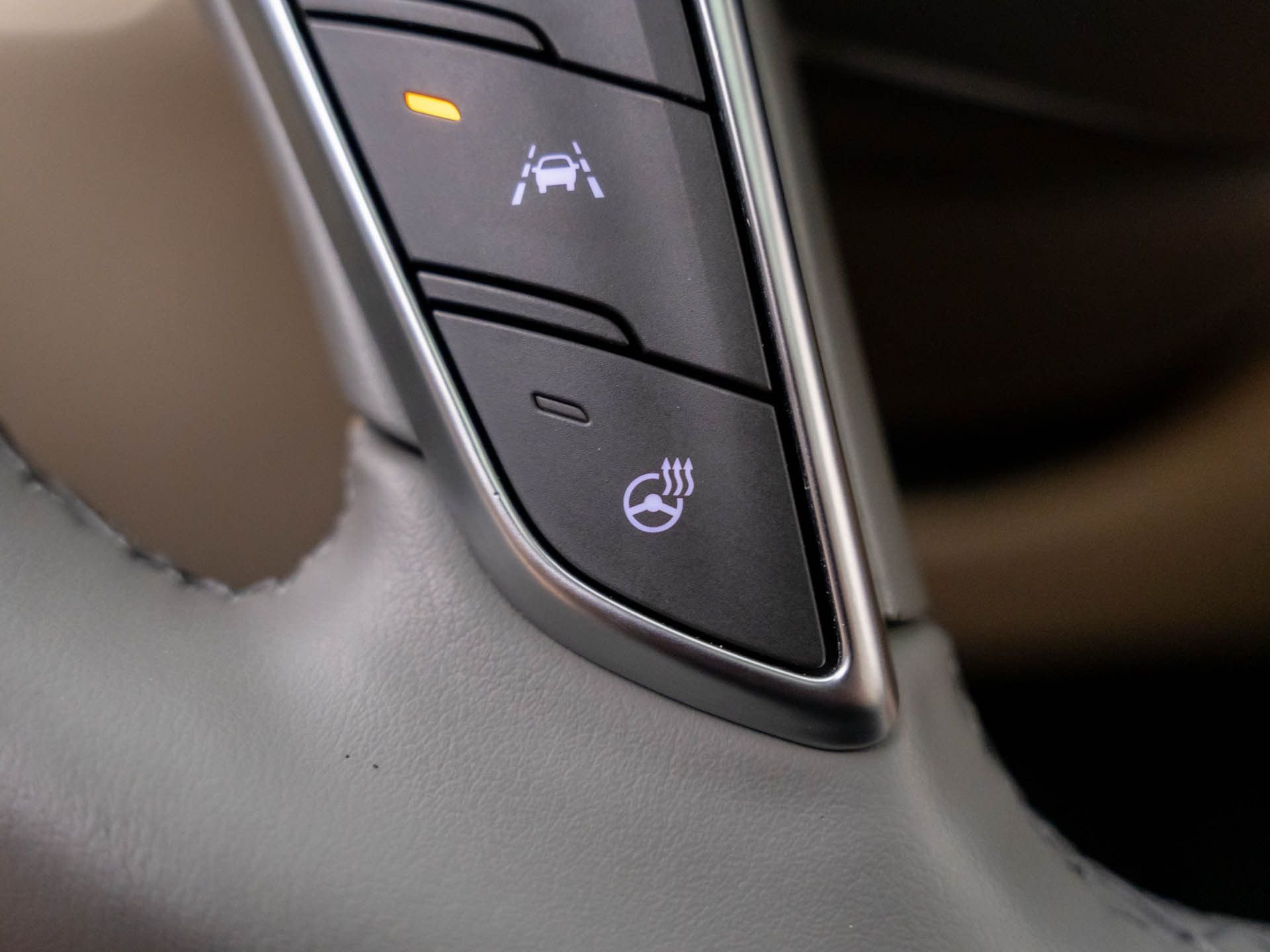Used 2025 Black Cadillac Premium Luxury image 29