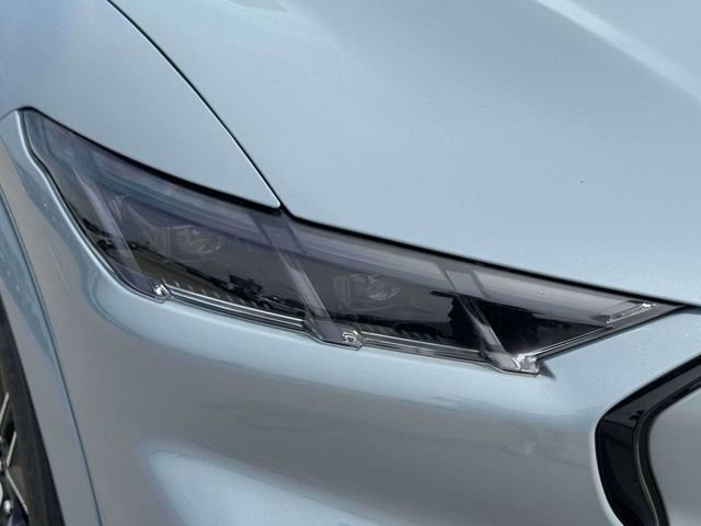 New 2026 Glacier Gray Metallic Tri-coat Ford Premium image 39