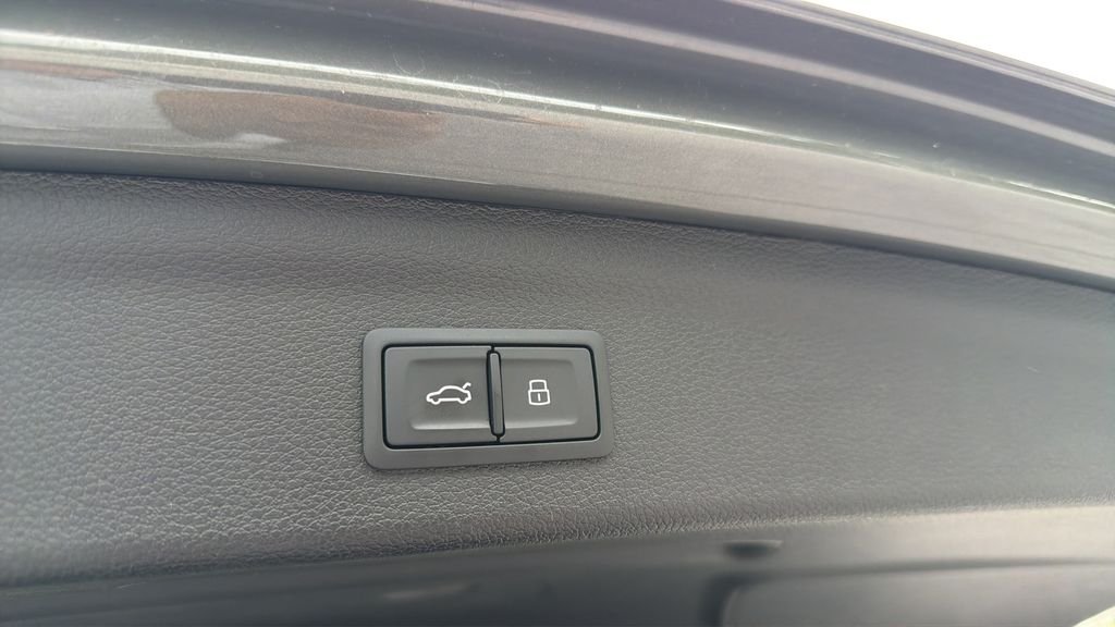 Used 2024 Gray Audi Premium Plus image 26
