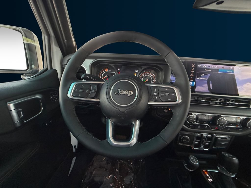 Used 2025 White Jeep Sahara image 13