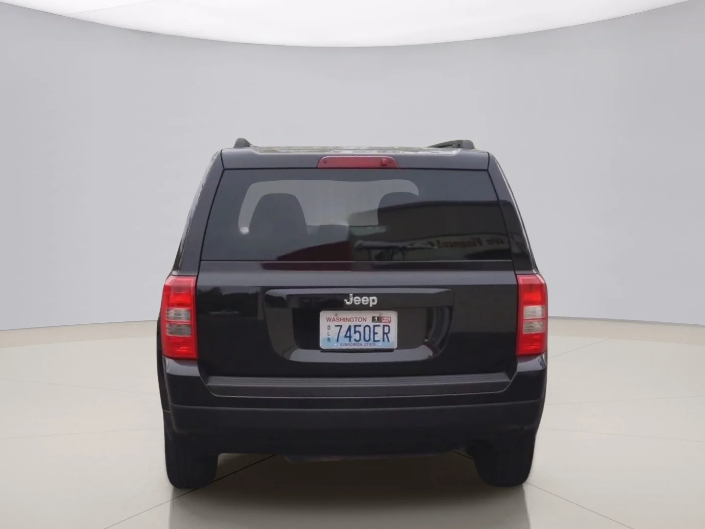Used 2012 Black Jeep PATRIOT image 4