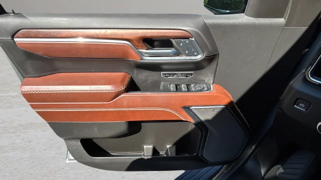 Used 2024 Sterling Metallic GMC Denali Ultimate image 17