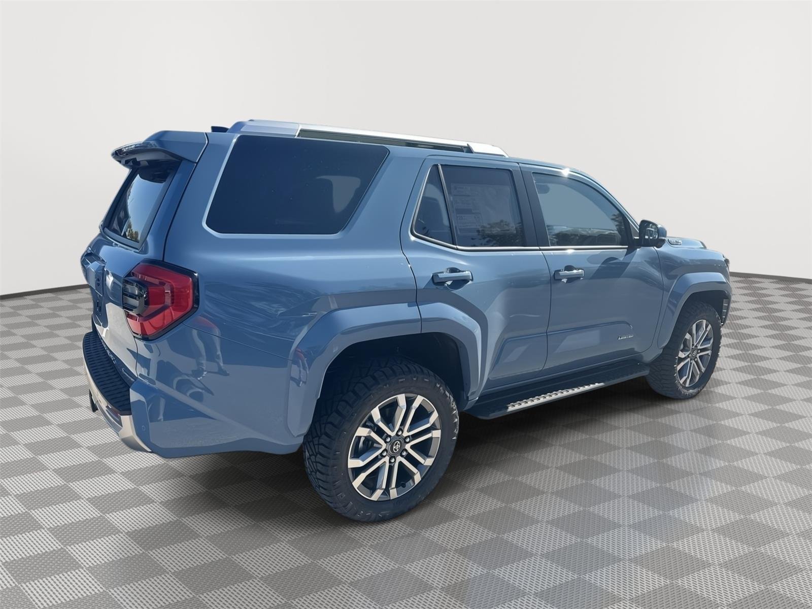 View vehicle photo 5