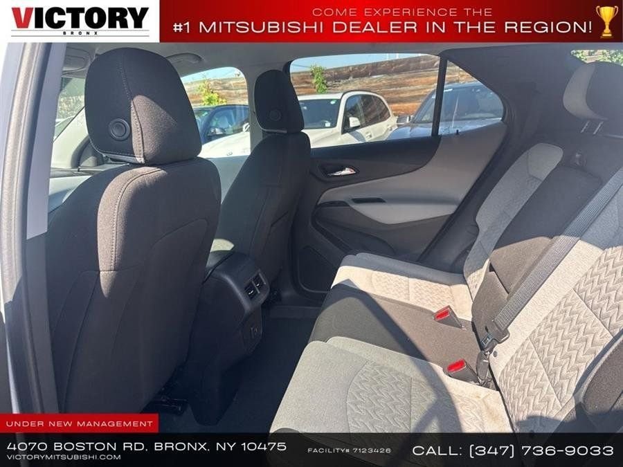 Used 2023 White Chevrolet LT image 23