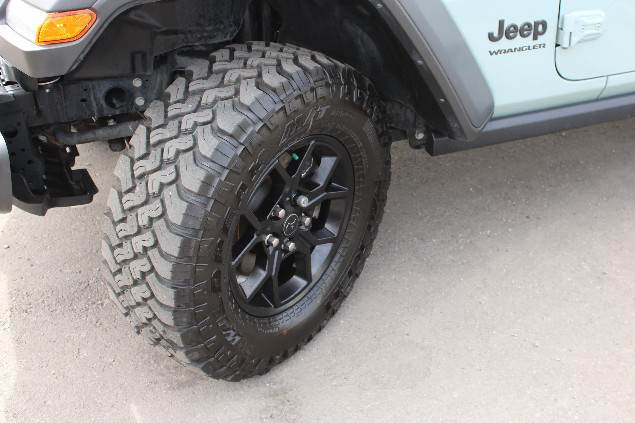 Used 2024 earl Jeep Willys* 4x4 | Earl Exterior | 3.6L V6 | Locking Rear Diff | Black Hardtop | 4.10 Rear Axle Ratio image 22