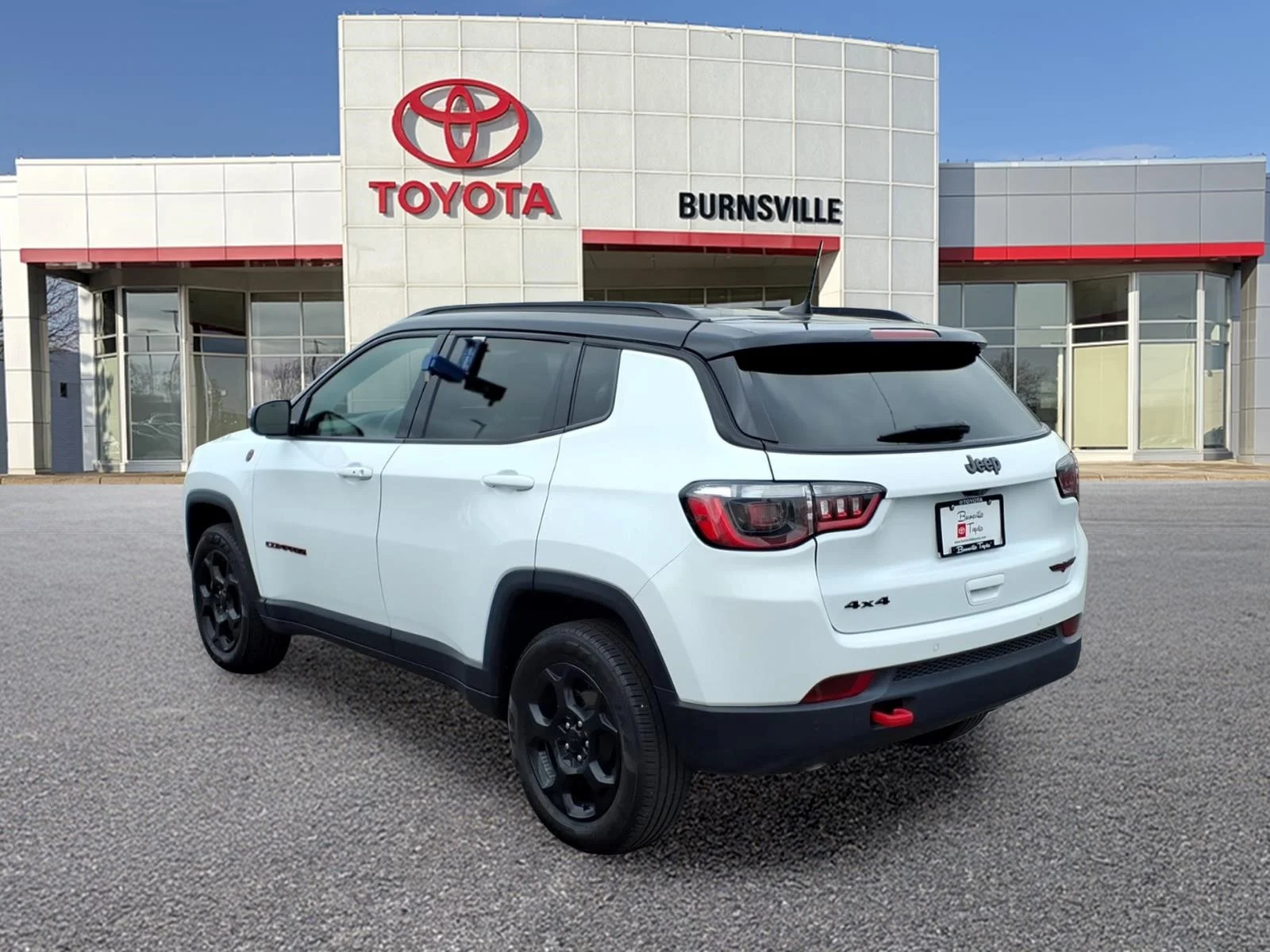 2024 Jeep Compass Trailhawk - Photo 6