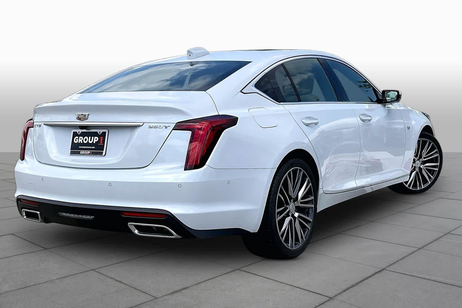 Used 2026 Vibrant White Tricoat Cadillac Premium Luxury image 12