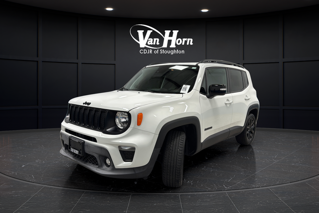 Used 2023 Alpine White Clearcoat Jeep Altitude image 3