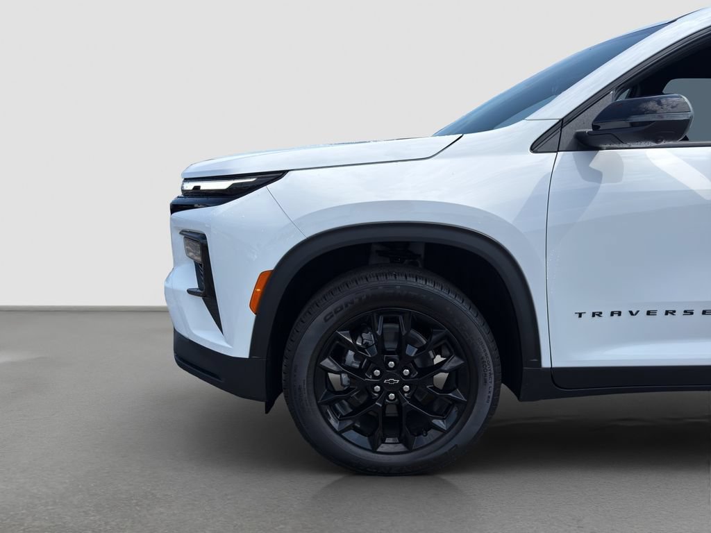 New 2026 Summit White Chevrolet LT image 29