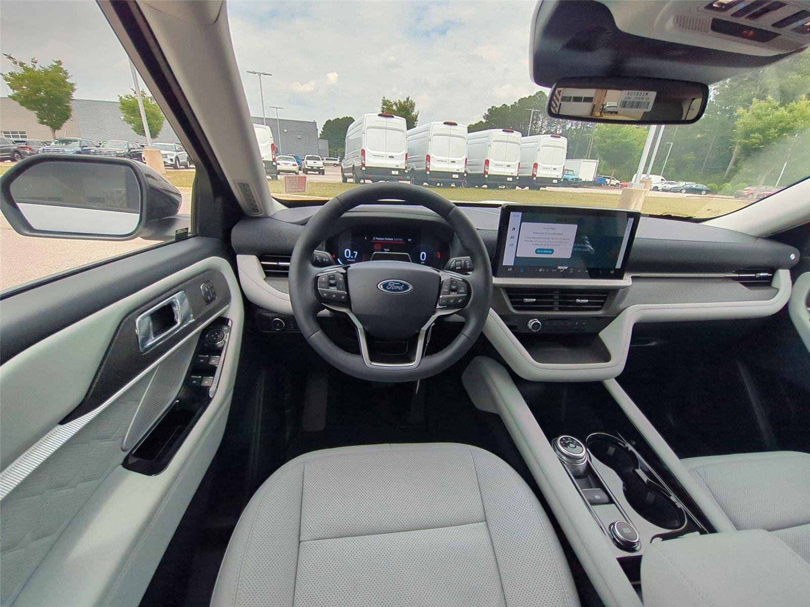 New 2026 Space White Metallic Ford Platinum™ image 35