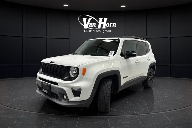 Used 2023 Alpine White Jeep Altitude image 3
