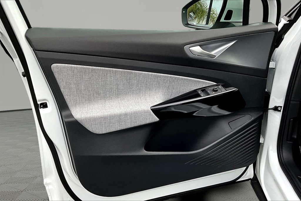 New 2026 White Volkswagen Pro image 17