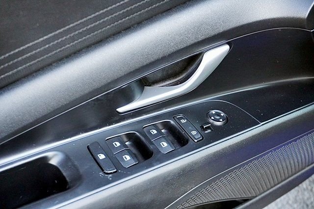 Used 2021 Blue Hyundai SEL image 21