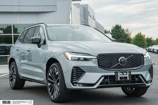 2026 Volvo XC60 B5 Ultra Dark AWD's photo