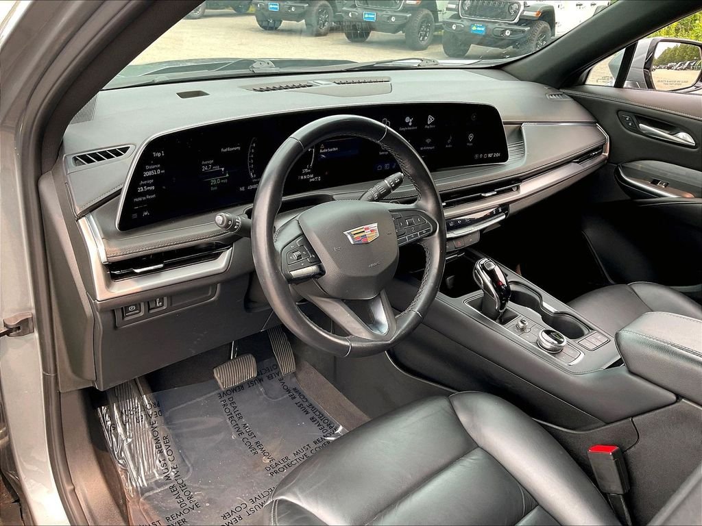 Used 2024 Argent Silver Metallic Cadillac Premium Luxury image 8