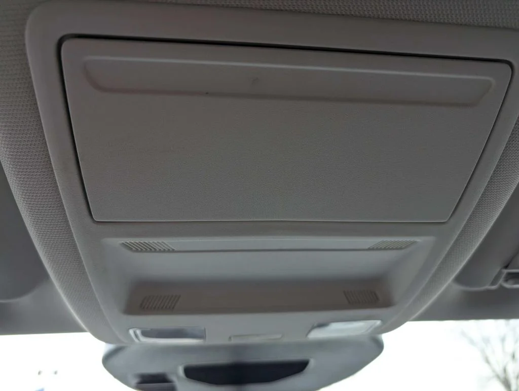 Used 2025 Silver Ford Active image 23